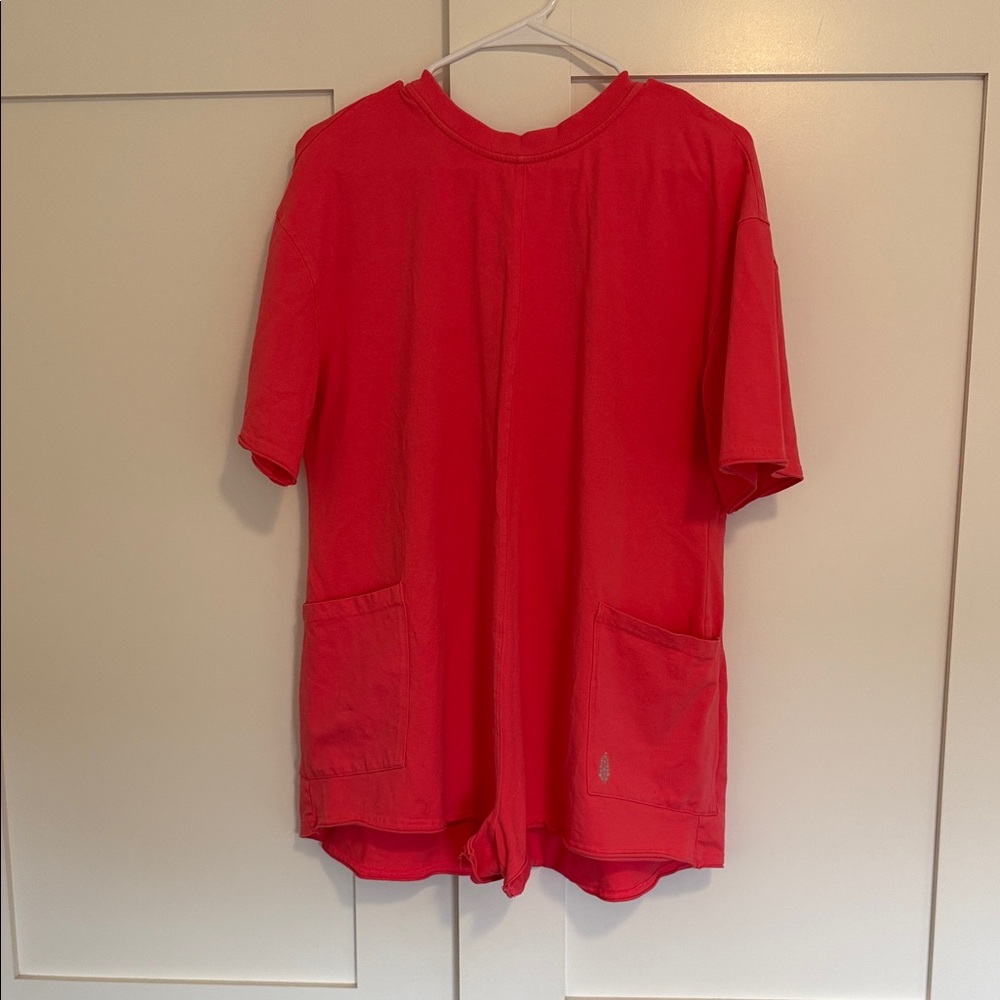 NEW: Free People Movement - Hot Shot Tee coral romper with pockets